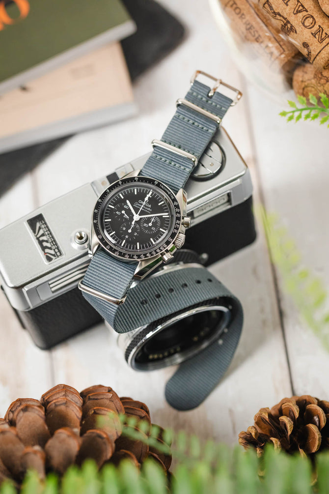 One-Piece Watch Strap in GREY with Polished Buckle and Keepers